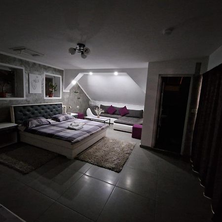 Cazare Moldi - Regim Hotelier Câmpulung Moldovenesc Exterior photo