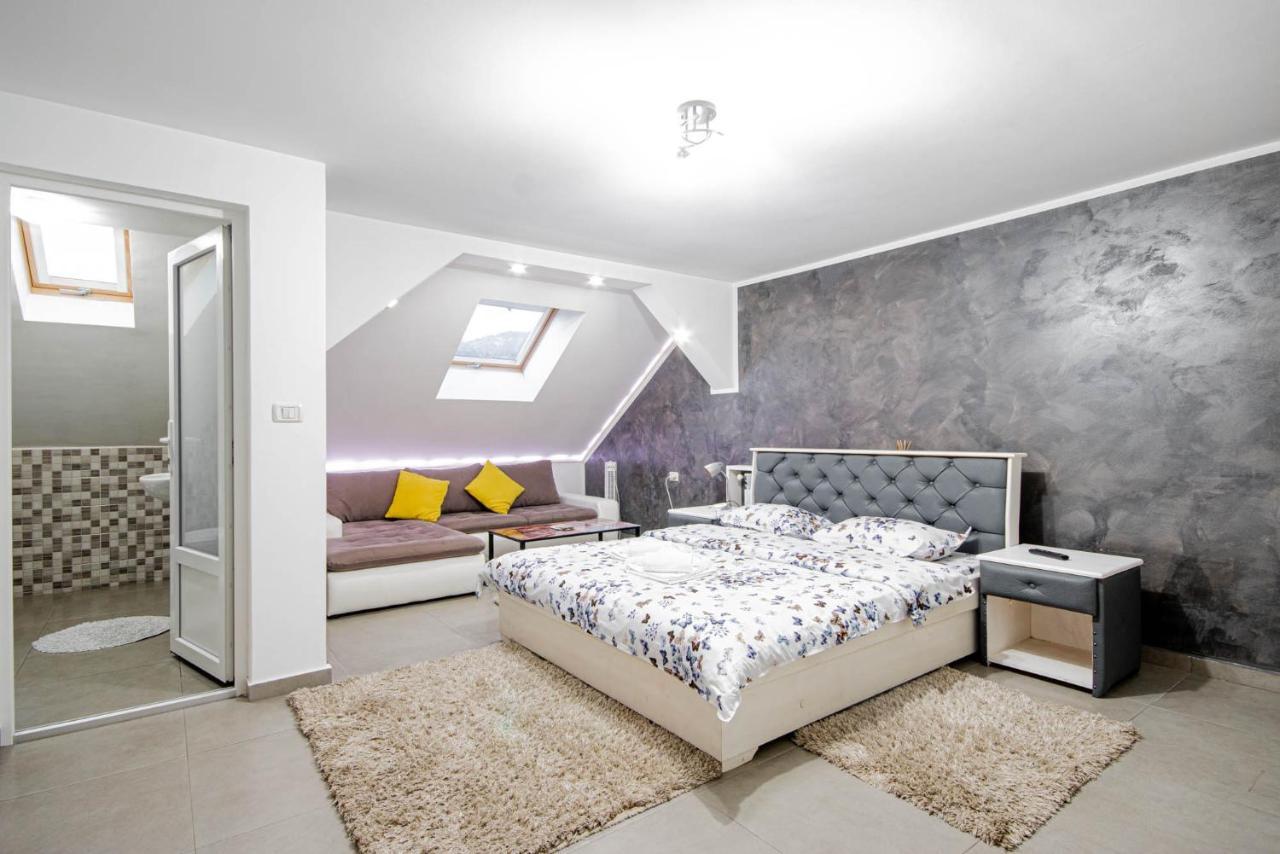 Cazare Moldi - Regim Hotelier Câmpulung Moldovenesc Exterior photo