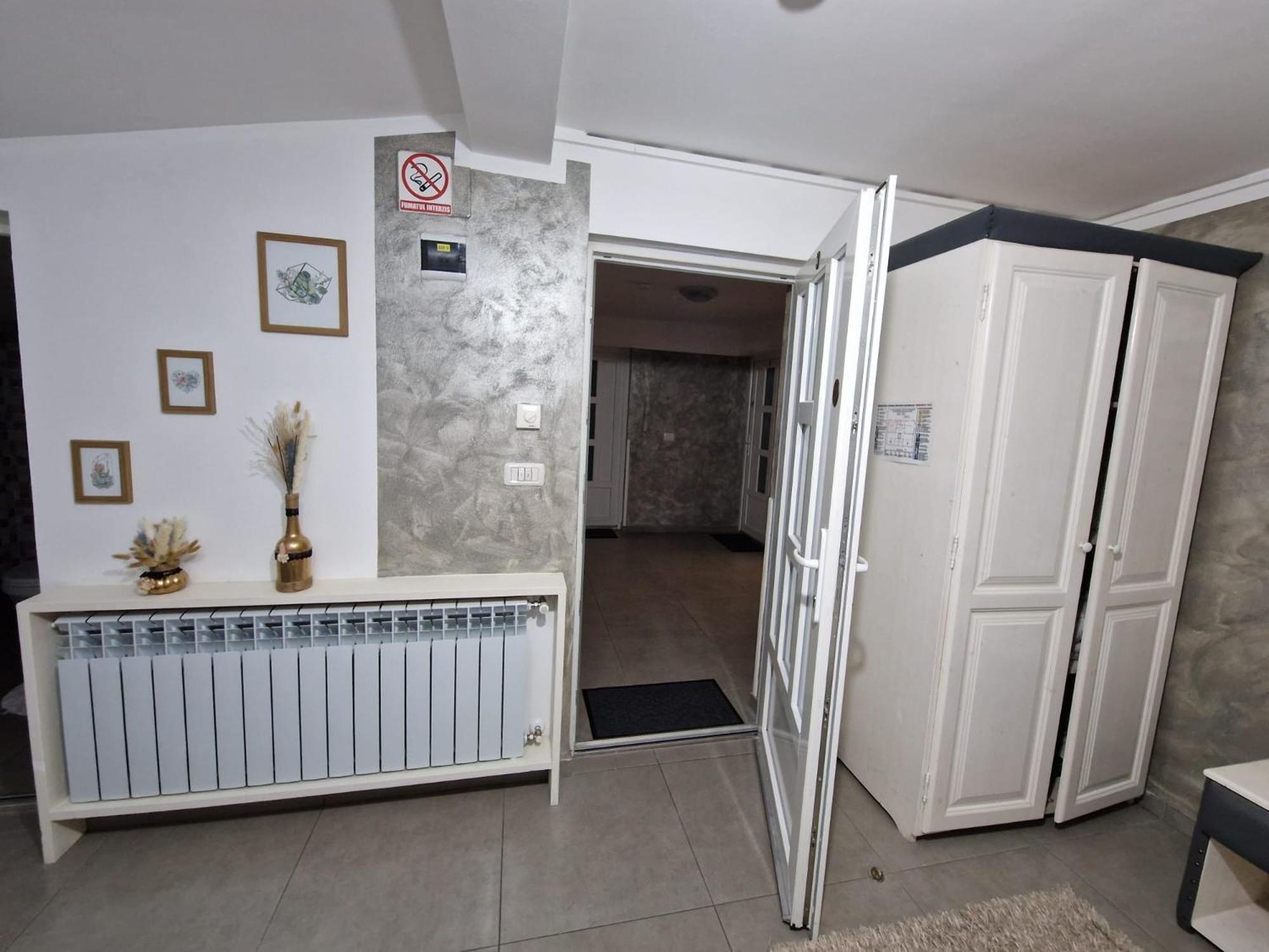 Cazare Moldi - Regim Hotelier Câmpulung Moldovenesc Exterior photo